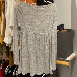 Maternity aglow blouse
